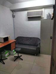 Yio Chu Kang Road (D19), Retail #509039901